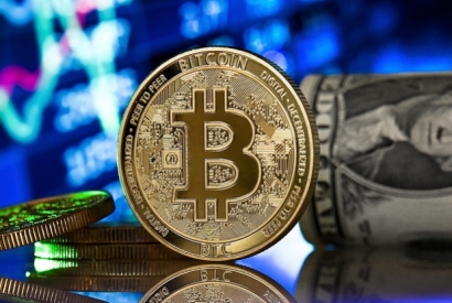 Bitcoin: Big Bang (finanziario) o Petardo (bagnato)?